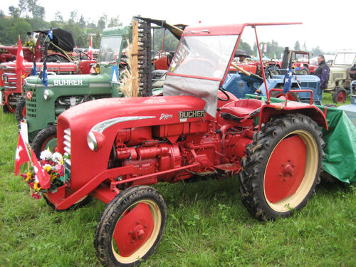 Traktor BUCHER