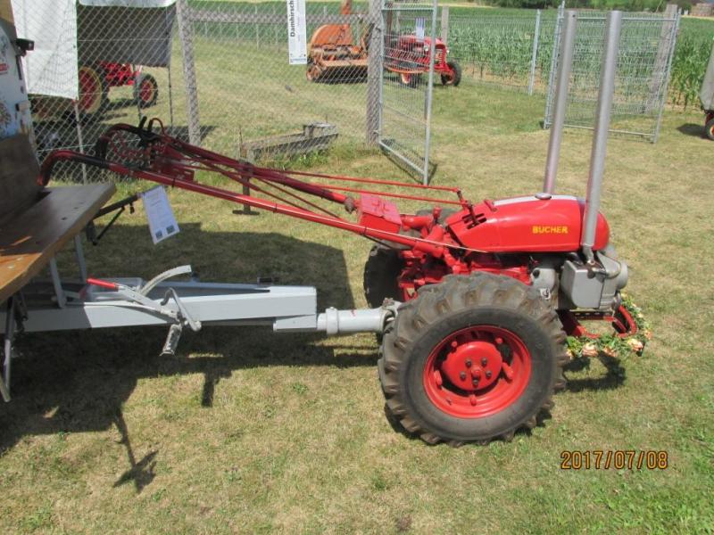 BUCHER KT10 mit Anhänger